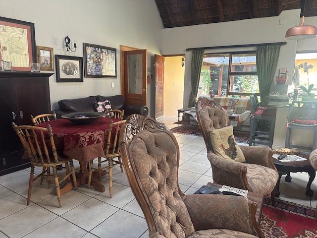 5 Bedroom Property for Sale in Lakeland North West